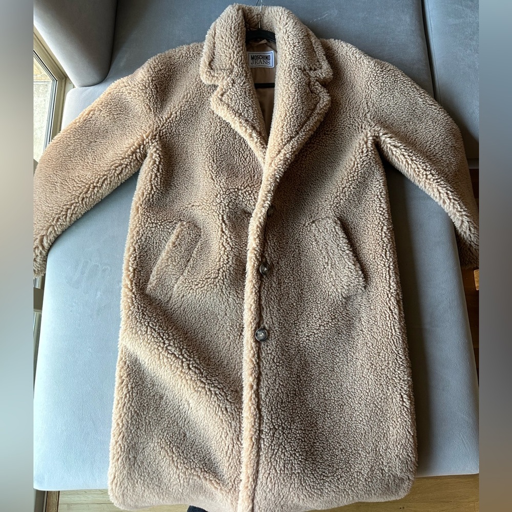Moschino Jeans Teddy Long Coat
Beige
